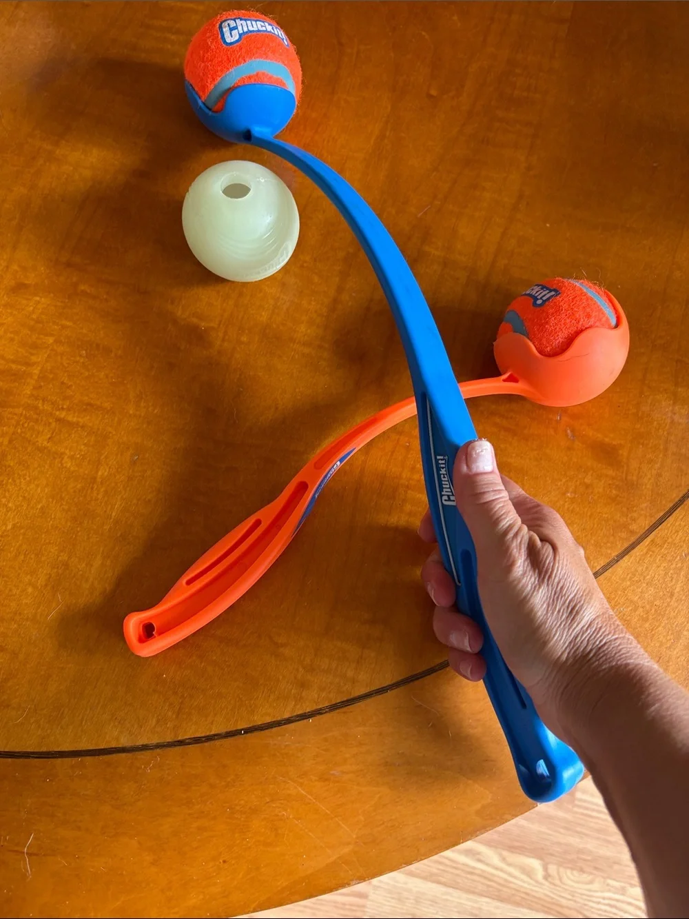 Orange & Blue Ball Launcher Set with 3 Balls (like new)